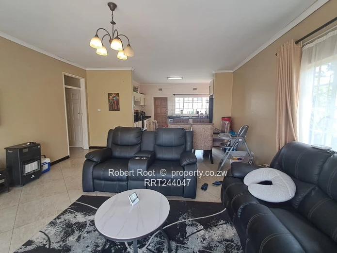 3 Bed family cluster in waterfalls