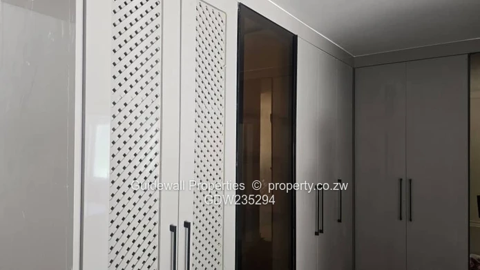 Spacious 4 bed house for sale in  Borrowdale Brooke 