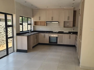 3 Bedroom Garden Flat