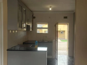 2 Bedroom Garden Flat