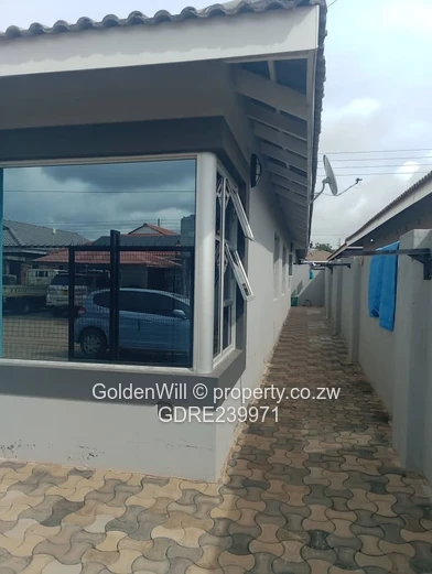 Aspindale Park House For Sale 