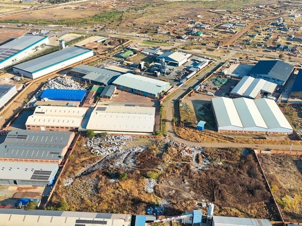 Commercial & Industrial Land