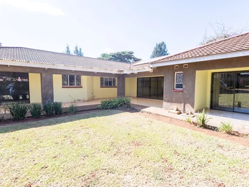 5 Bedroom House