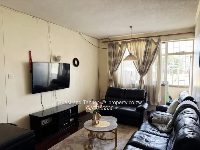 Eastlea – Eastview Gardens 2 Bedroom Flat for Sale