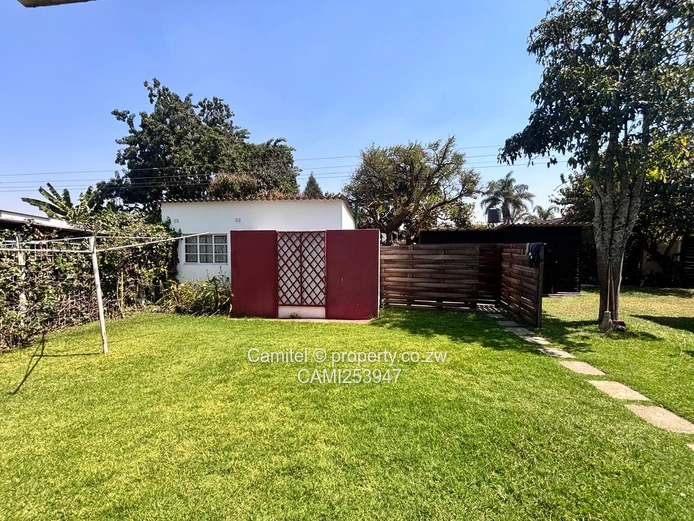 Strathaven 3-Bed Home - Pool, Borehole & Large Garden
