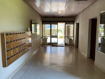 3 Bedroom Flat & Apartment