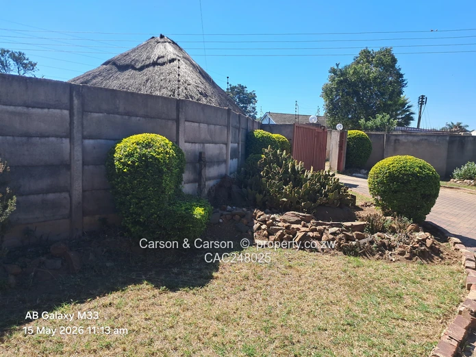 Spacious 3-Bed Home on 1100m² in Mabelreign, Harare West with Borehole