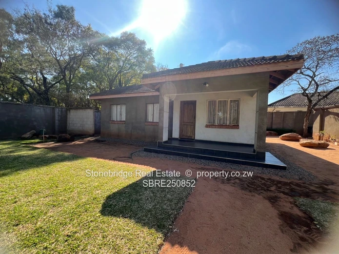 3 Bedroomed Fully Furnished Cottage in Hillside For Rent