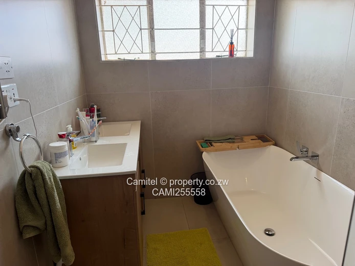 Stylish 3-Bed Home in Upper Hillside with Pool & Borehole
