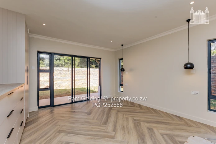 Outstanding Brand New Townhouse