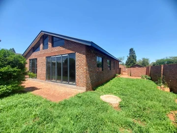 Greendale, 3 Bedroom Townhouse FOR SALE