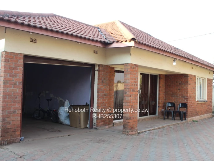 4-Bed New Marlborough Home - Borehole, Garage & Patio