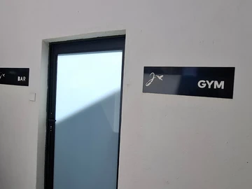 3 Bedroom Flat & Apartment