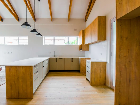 6 Unit Townhouse Complex