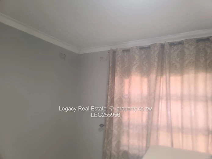 Renovated Budiriro 4BR with Borehole & Garage