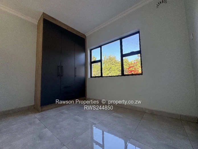 Renovated Mandara 3-Bed with Designer Bath & Borehole