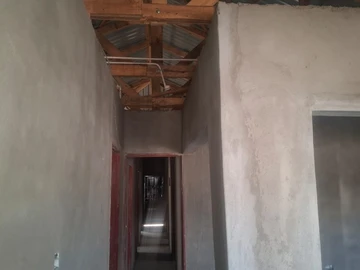 6 Bedroom House