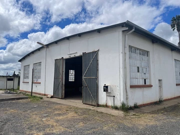 Warehouse & Factory