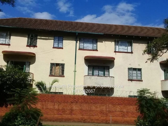 Flat for sale in the Avenues 