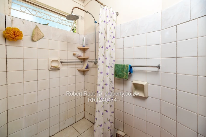 7,729sqm Near Major Routes With Good Borehole (Sole Mandate)