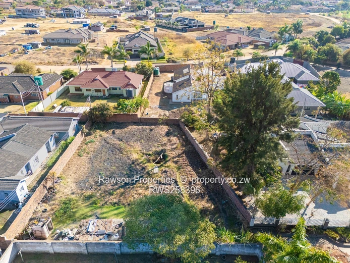 Bluffhill Stand For Sale With Title Deeds