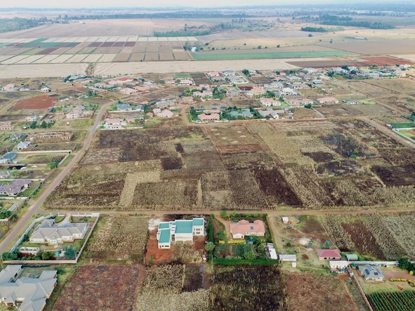 Stands & Residential Land