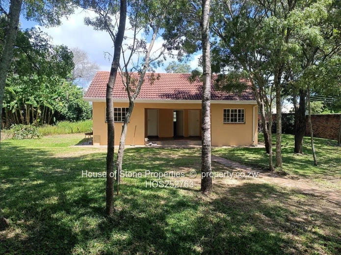 Luxurious Family Home – Folyjon Glen Lorne Sale