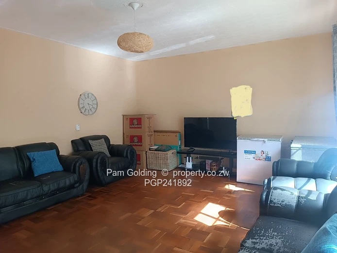 Neat 2-Bedroom Flat for Sale in The Avenues