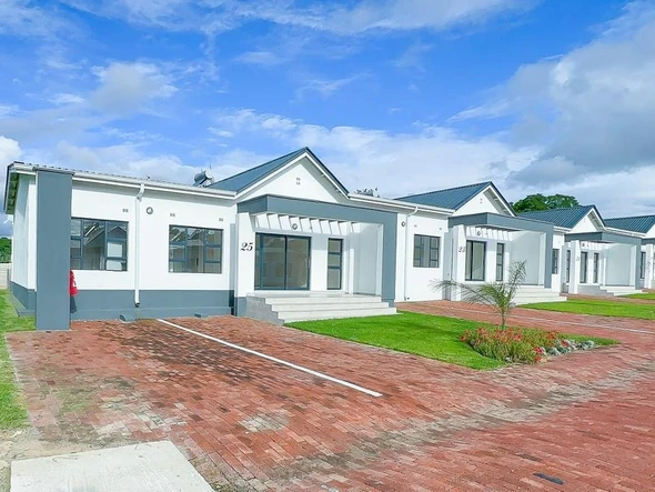 Discover Modern Real Estate Excellence at PARWIZI ON 183 SMUTS – A Stunning 3-Bedroom Cluster Home i
