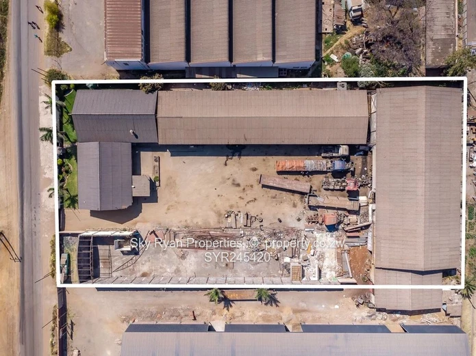 Industrial property for Sale GLEN EAGLES 