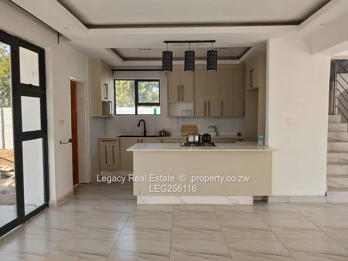 Modern 4-Bed Townhouse in Marlborough | Borehole