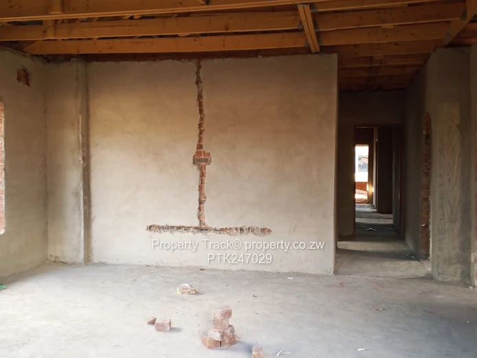 Incomplete 4beds 