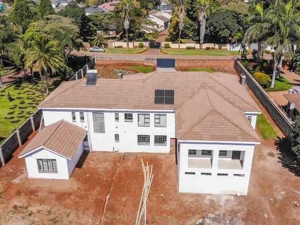 7 Bedroom House