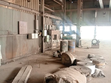 Warehouse & Factory