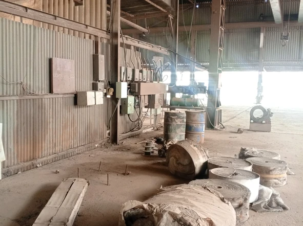 Warehouse & Factory