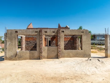 Partially  Built townhouse in Arlington Estate!