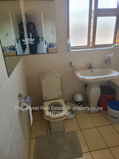 Solid neat family home!!!