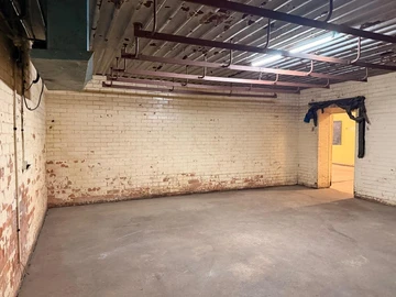 Warehouse & Factory
