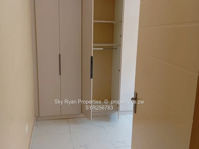 Gletwyn Property For Sale