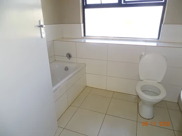 3 Bedroom Garden Flat