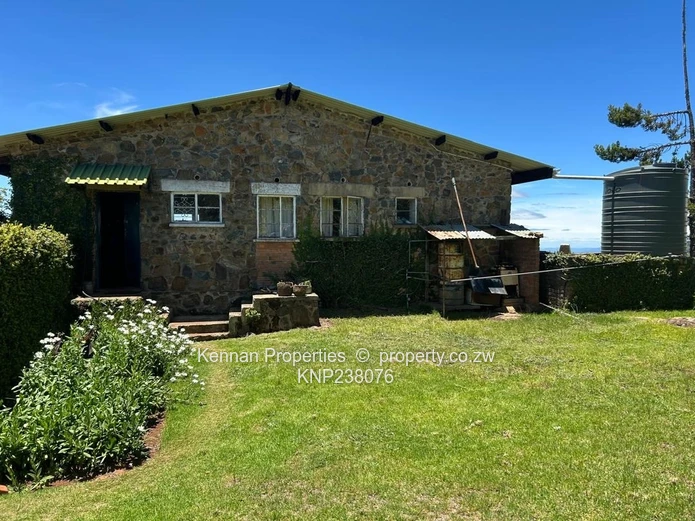 Quaint Stone Cottage In Nyanga