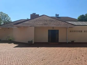 5 Bedroom House