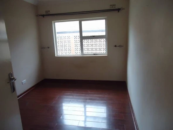 2 Bedroom Garden Flat