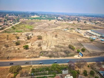 Commercial & Industrial Land
