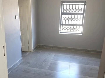 3 Bedroom Garden Flat
