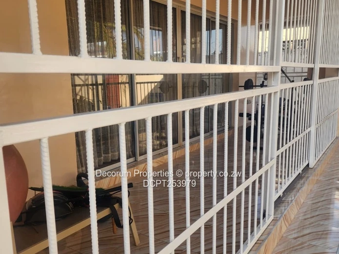 Bluffhill 4Beds Standalone Available (Sole Mandate)