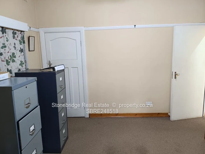 Townhouse for Commercial use in Bulawayo CBD for sale