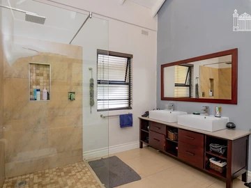 5 Bedroom Townhouse Complex