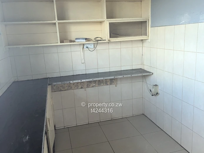 Belvedere Show ground 2 bedroom flat to rent 