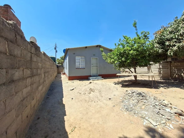 2 Bedroom House